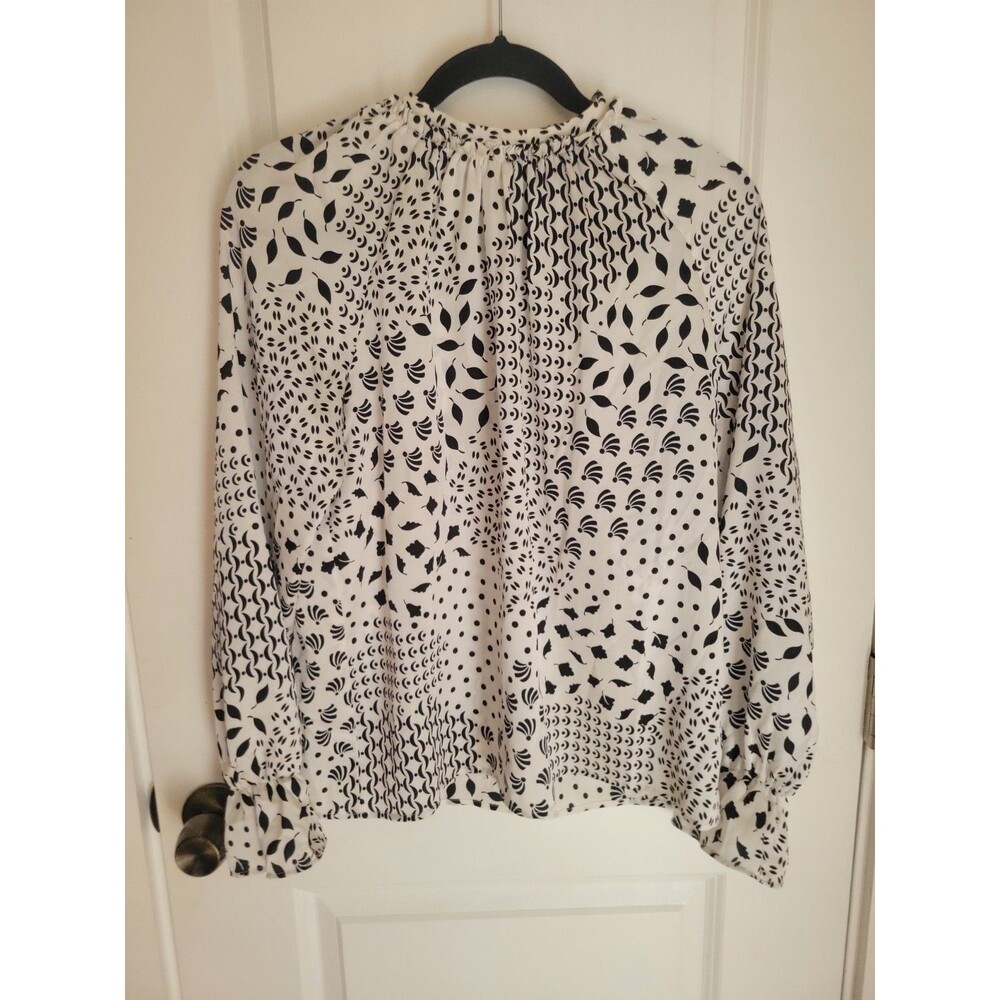 Ann Taylor Black & White Lightweight Summer Blouse